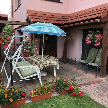 Dafinka Apartment Banska Bystrica Ngoại thất bức ảnh