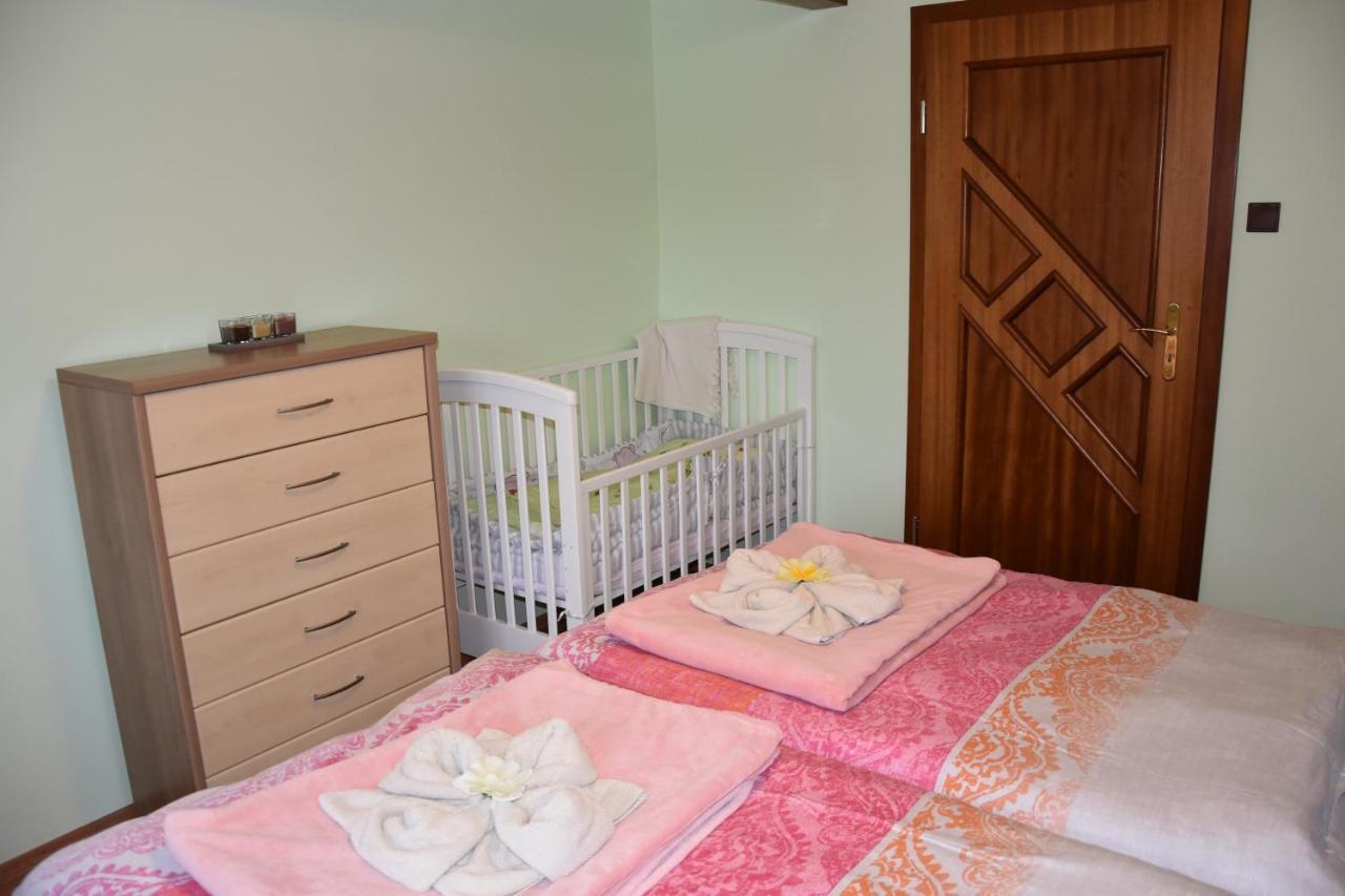 Dafinka Apartment Banska Bystrica Ngoại thất bức ảnh