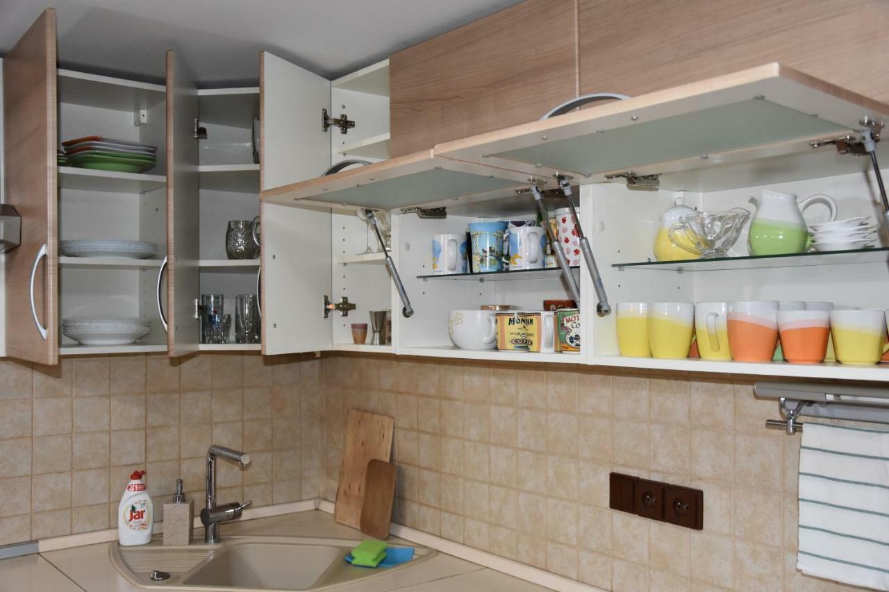 Dafinka Apartment Banska Bystrica Ngoại thất bức ảnh